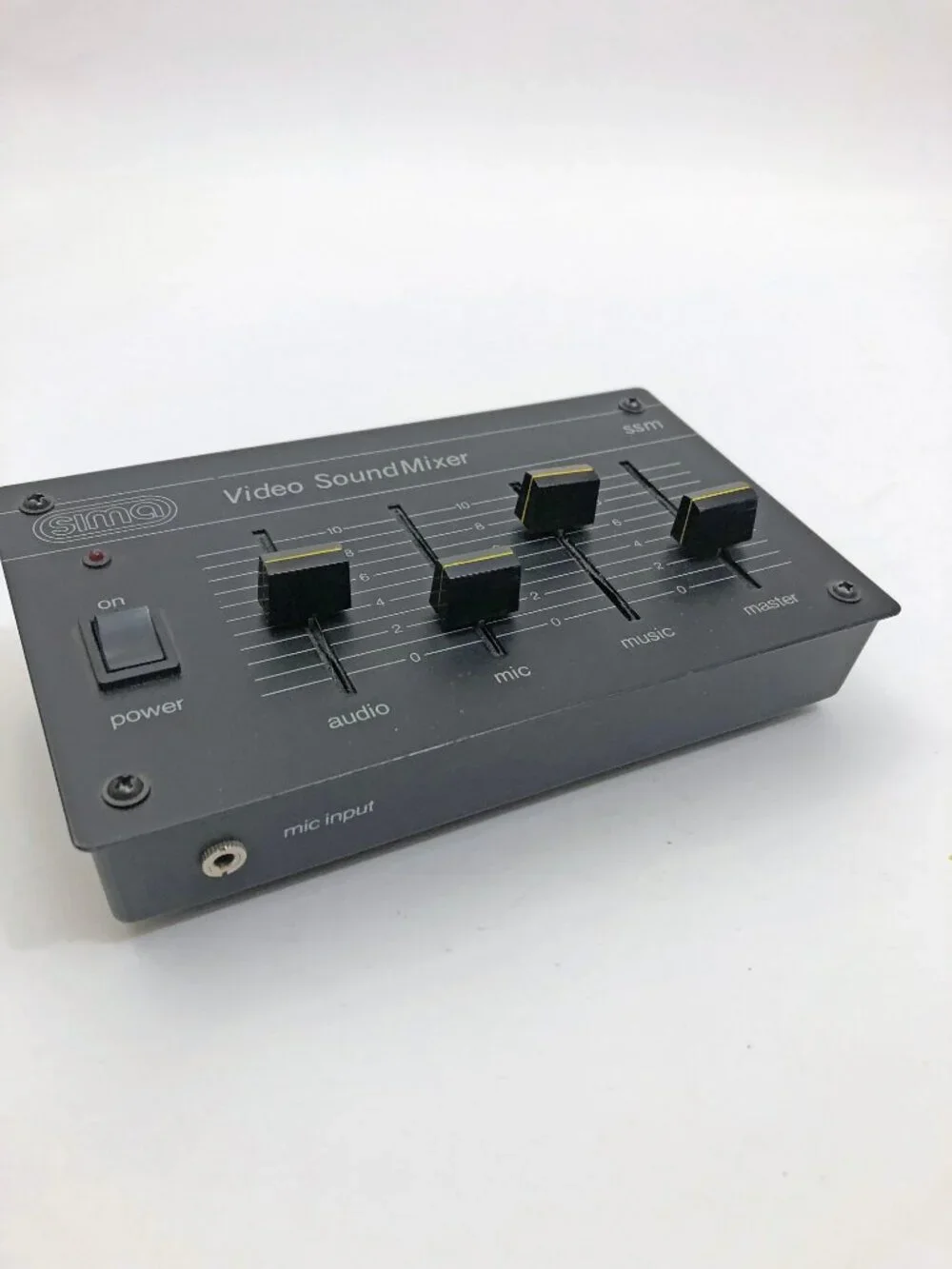 SIMA Video Sound Mixer SSM untested AS-IS Preowned No Cords